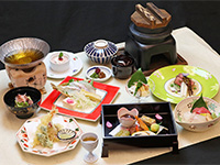 会席料理「高雄」春